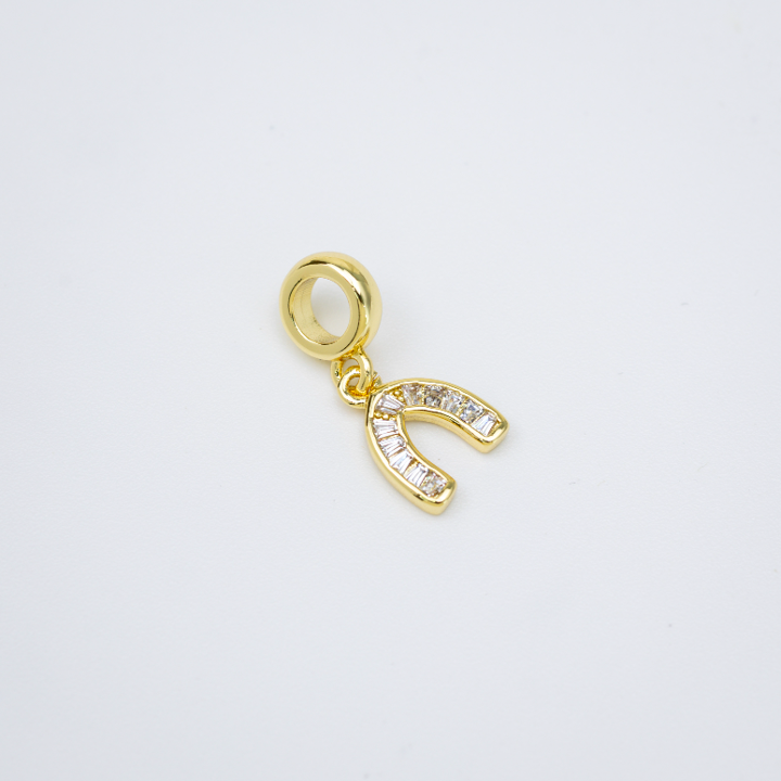 Adjustable Nut Bracelet with 18k Gold Plated Hamsa & Horseshoe Charms