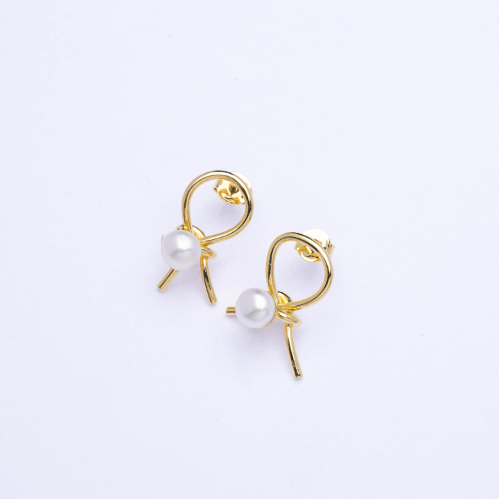Gold Knot Stud Earrings with Pearl 7mm