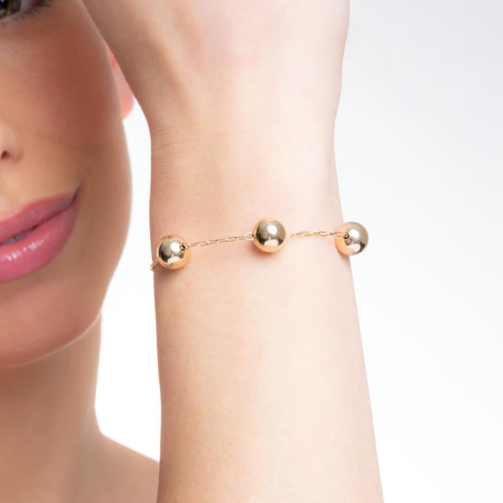 10mm Gold Beads Bracelet – Timeless Minimalist Elegance